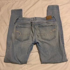 American Eagle jeans “super super stretch”